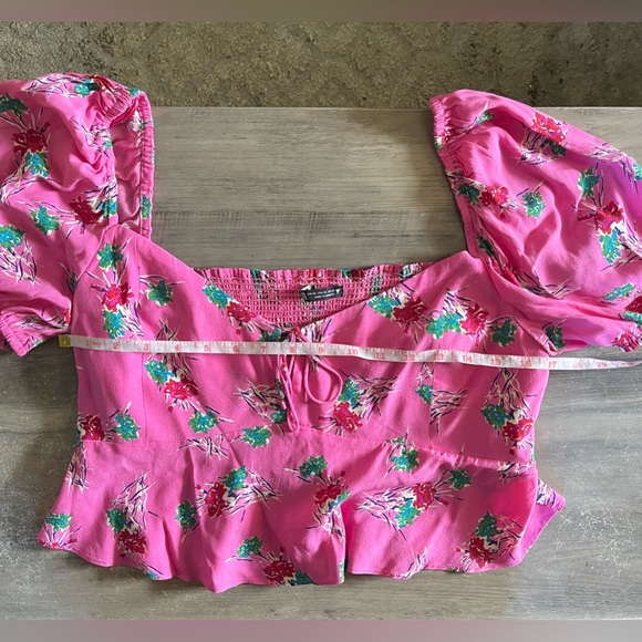 Zara Cropped Short Sleeve Floral Print Smocked Blouse X Large - Picture 3 of 8